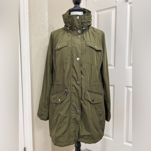 Michel Kors Rain coat size L color green - Picture 1 of 7